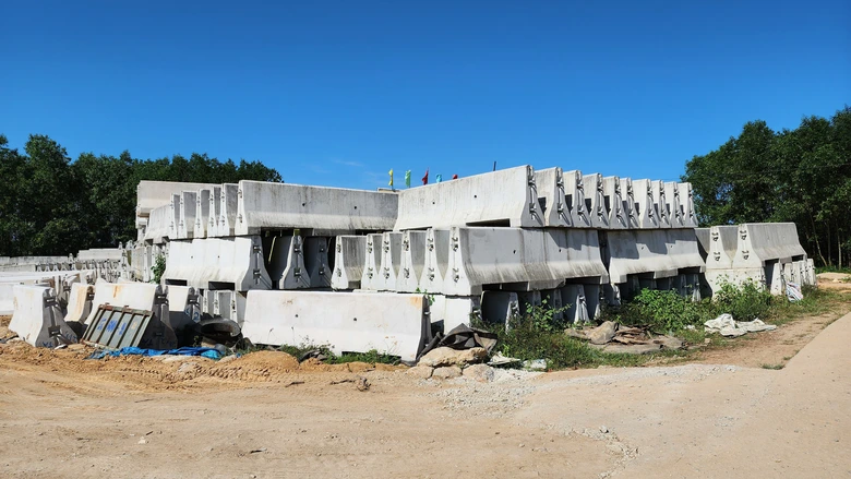 Gấp r&uacute;t ho&agrave;n thiện hạng mục an to&agrave;n giao th&ocirc;ng cao tốc Quảng Ng&atilde;i - Ho&agrave;i Nhơn- Ảnh 5.
