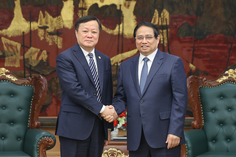 Thủ tướng đề nghị tập đo&agrave;n sản xuất t&agrave;u bay thương mại Trung Quốc hỗ trợ Việt Nam- Ảnh 1.