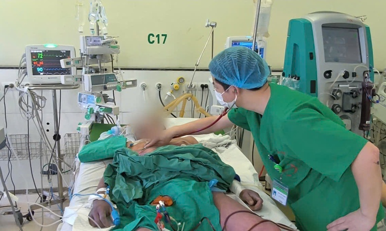 Một người nhập viện, nguy kịch do ăn l&ograve;ng lợn- Ảnh 1.