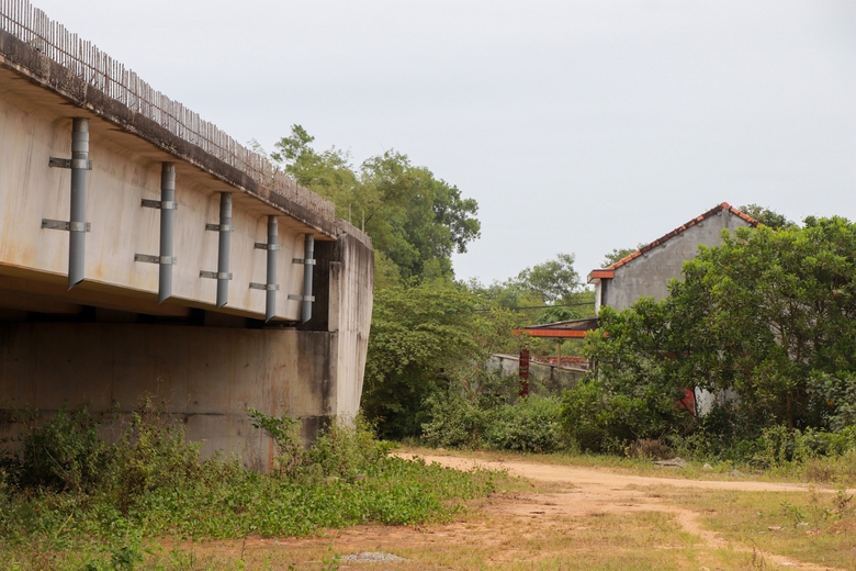 Cầu 220 tỷ ở Quảng Nam chậm tiến độ: V&igrave; sao nh&agrave; thầu xin dừng thực hiện dự &aacute;n?- Ảnh 2.