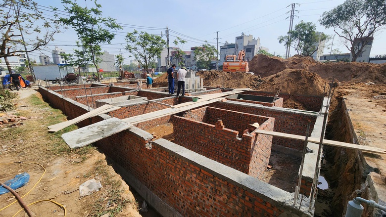 Vui vẻ nhường đất, người d&acirc;n nhộn nhịp x&acirc;y nh&agrave; b&ecirc;n đường V&agrave;nh đai 4 qua Bắc Ninh- Ảnh 1.