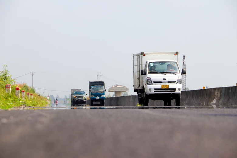 Thiếu đ&aacute;, dự &aacute;n Lộ Tẻ - Rạch Sỏi gặp kh&oacute; khi tăng tốc, c&oacute; kịp về đ&iacute;ch trong 2025?- Ảnh 2.