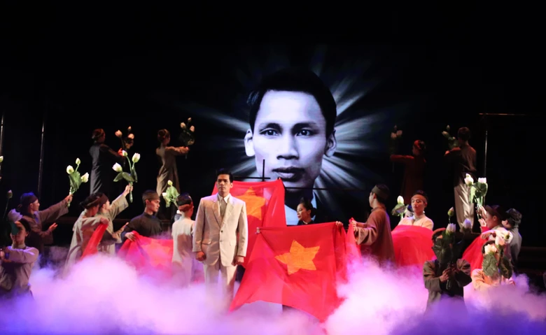 Chuỗi nghệ thuật truyền thống, đương đại ch&agrave;o mừng 50 năm Ng&agrave;y Giải ph&oacute;ng miền Nam- Ảnh 2.
