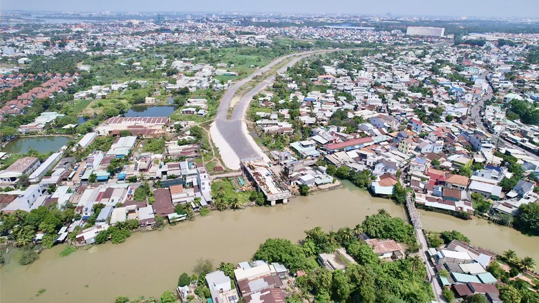 Đồng Nai: "G&otilde; cửa từng nh&agrave;" vận động giao mặt bằng dự &aacute;n hương lộ 2- Ảnh 1.