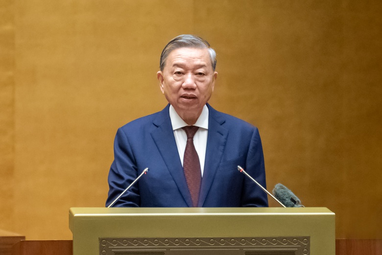 Tổng B&iacute; thư T&ocirc; L&acirc;m: C&aacute;n bộ tự nguyện r&uacute;t lui cũng l&agrave; h&agrave;nh động bản lĩnh, dũng cảm- Ảnh 1.