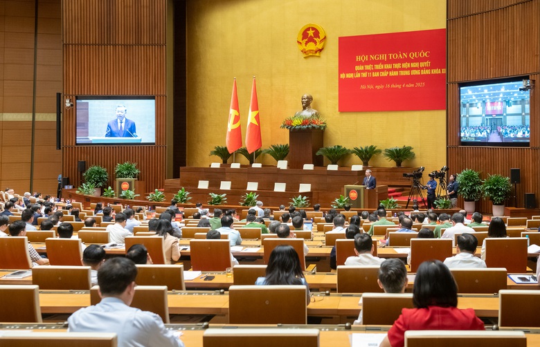 Tổng B&iacute; thư T&ocirc; L&acirc;m: C&aacute;n bộ tự nguyện r&uacute;t lui cũng l&agrave; h&agrave;nh động bản lĩnh, dũng cảm- Ảnh 2.