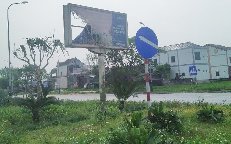 Hà Tĩnh: Rác bủa vây, hạ tầng xuống cấp ở điểm du lịch biển Xuân Hải- Ảnh 2. Hà Tĩnh: Rác bủa vây, hạ tầng xuống cấp ở điểm du lịch biển Xuân Hải- Ảnh 2.