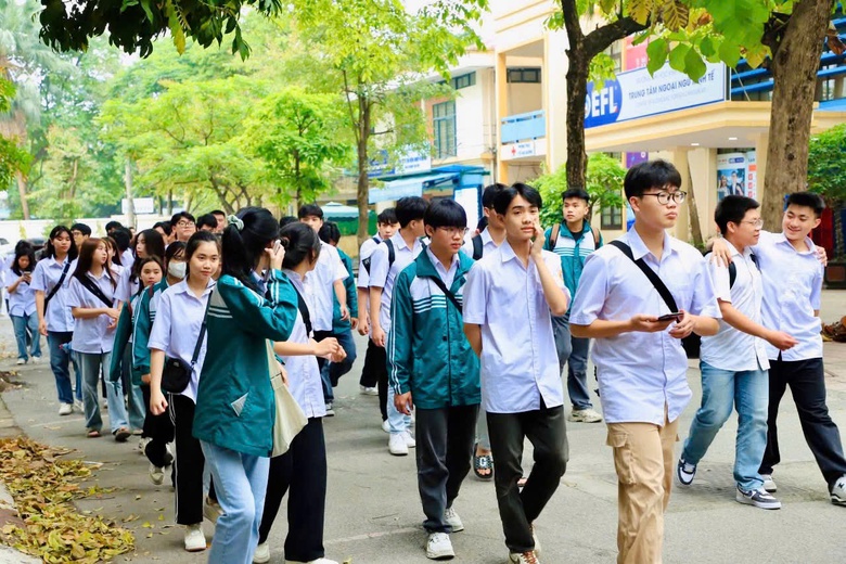 H&agrave; Nội siết chặt kỳ thi v&agrave;o lớp 10: Th&iacute; sinh đến muộn sẽ bị cấm thi- Ảnh 1.