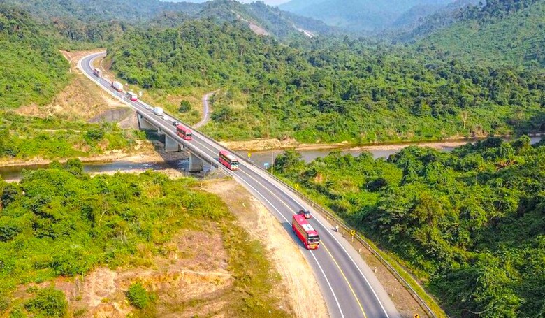 Đề xuất mở rộng cao tốc Cam Lộ - La Sơn theo lệnh khẩn cấp- Ảnh 1.
