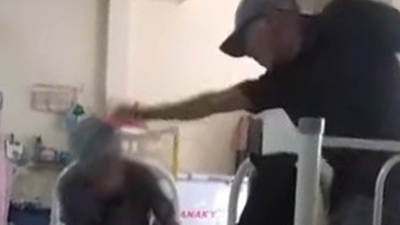 C&agrave; Mau: Lời khai ban đầu của nghi phạm đ&aacute;nh, cướp v&agrave;ng của b&agrave; cụ 74 tuổi- Ảnh 1.