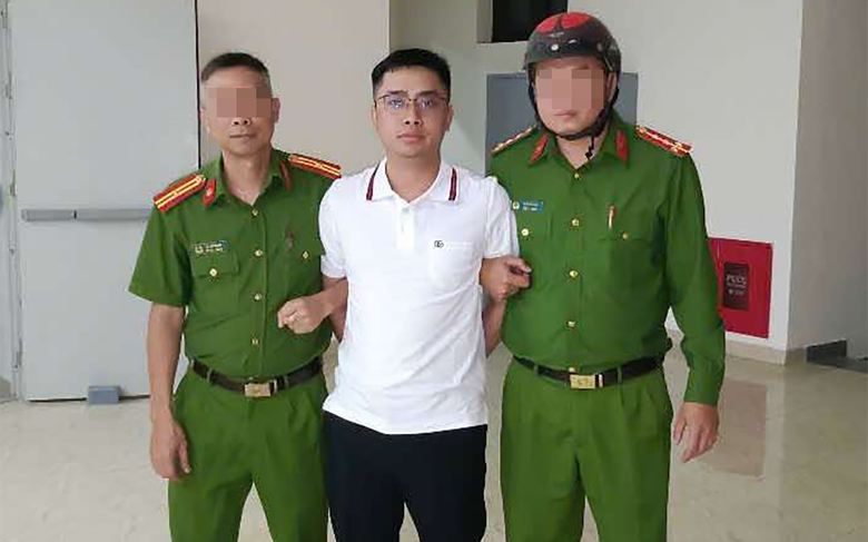 Kẻ bu&ocirc;n ma t&uacute;y trong nh&oacute;m nổ s&uacute;ng khiến thiếu t&aacute; c&ocirc;ng an hy sinh bị bắt ở Thanh H&oacute;a- Ảnh 1.