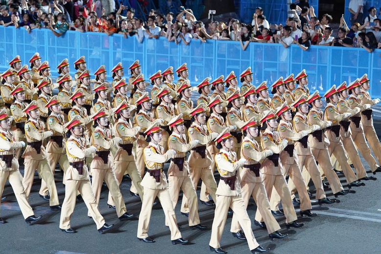 TP.HCM: Cấm đường, cấm dừng đỗ phục vụ lễ kỷ niệm 50 năm Ng&agrave;y Giải ph&oacute;ng miền Nam 30/4- Ảnh 3.