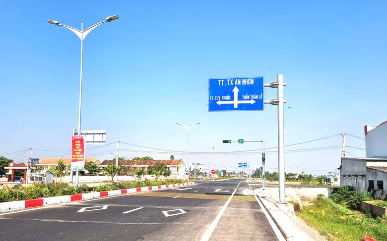 Ngắm tuyến đường ngh&igrave;n tỷ nối QL1 với đầm Thị Nại sắp kh&aacute;nh th&agrave;nh- Ảnh 8.