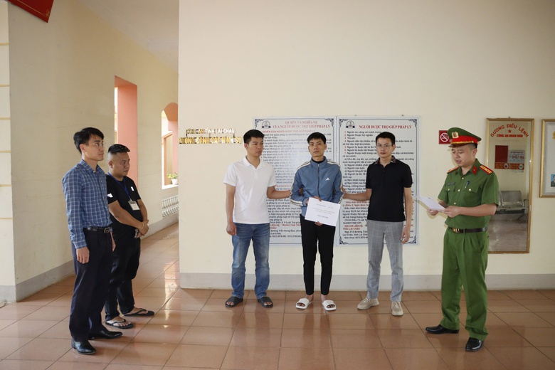 Lai Ch&acirc;u bắt tạm giam Tuấn "ng&aacute;o" tội giết người- Ảnh 1.