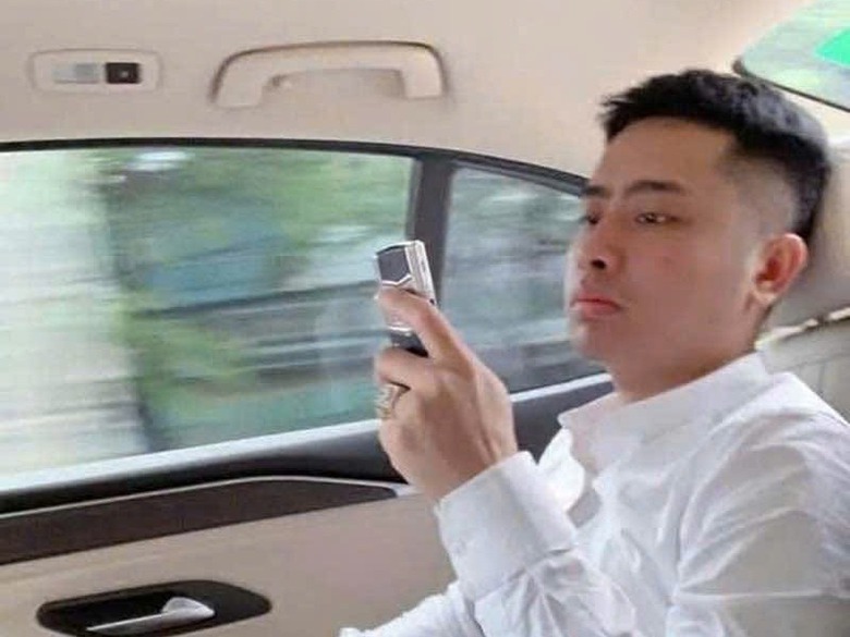 Cảnh s&aacute;t truy bắt nghi phạm bu&ocirc;n ma t&uacute;y trong nh&oacute;m nổ s&uacute;ng khiến thượng &uacute;y c&ocirc;ng an hy sinh- Ảnh 1.