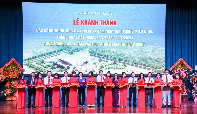 Kh&aacute;nh th&agrave;nh Trung t&acirc;m Văn h&oacute;a - Triển l&atilde;m hơn 500 tỷ đồng ở Bắc Giang- Ảnh 1.