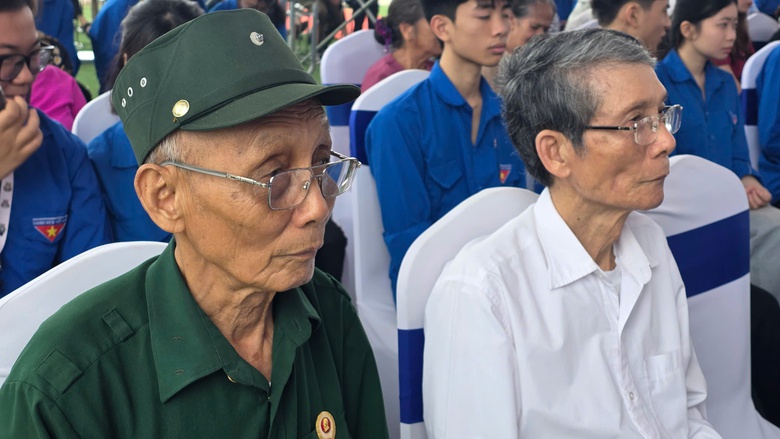 Người d&acirc;n Y&ecirc;n B&aacute;i h&acirc;n hoan chứng kiến lễ kh&aacute;nh th&agrave;nh tuyến đường hơn 400 tỷ đồng- Ảnh 8.