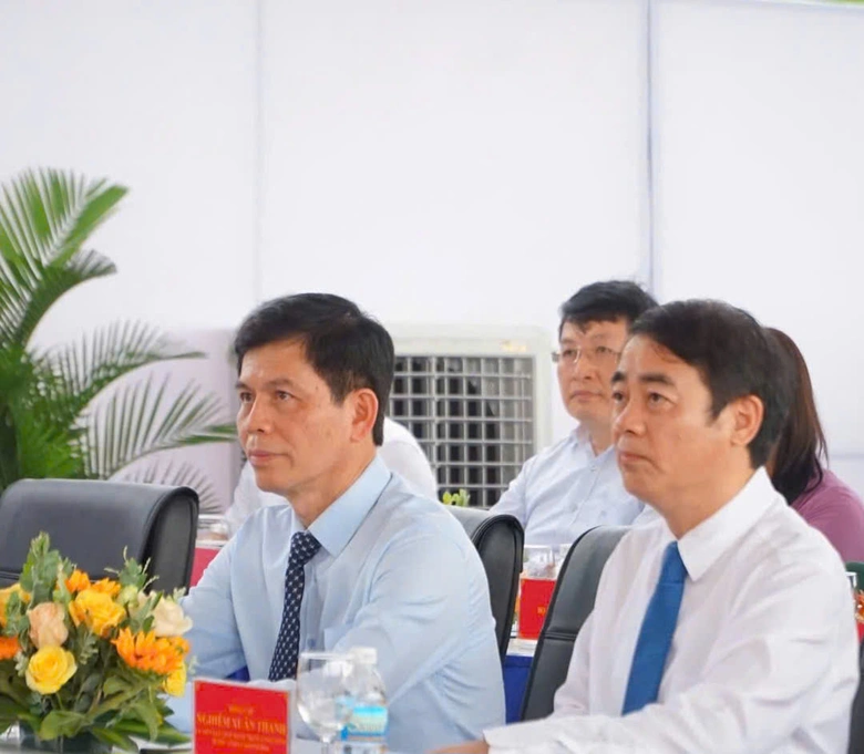 Nh&agrave; thầu n&agrave;o thi c&ocirc;ng cao tốc V&acirc;n Phong - Nha Trang vượt tiến độ 8 th&aacute;ng?- Ảnh 2.