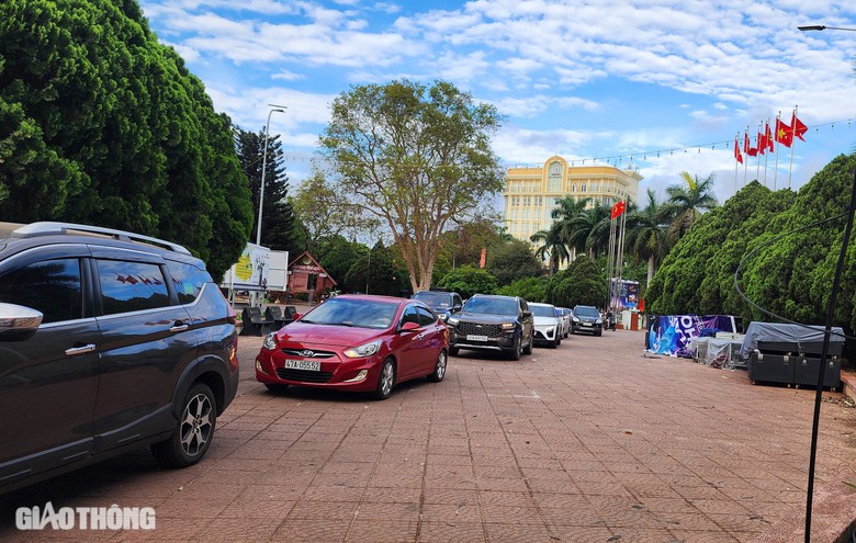 Đắk Lắk: Cấm nhiều tuyến đường phục vụ chương tr&igrave;nh &ldquo;Bản trường ca h&ograve;a b&igrave;nh&rdquo;- Ảnh 6.