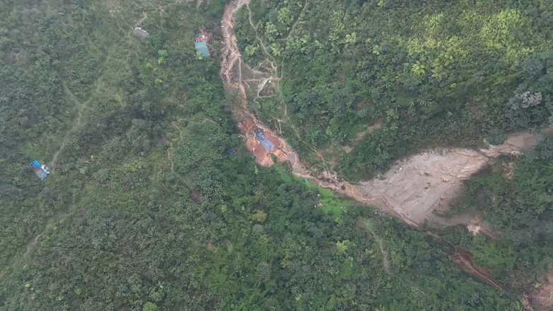 L&agrave;o Cai: Triệt ph&aacute; đường d&acirc;y mua b&aacute;n gần 5 tấn h&oacute;a chất chứa xyanua- Ảnh 2.