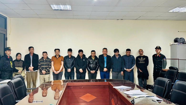 L&agrave;o Cai: Triệt ph&aacute; đường d&acirc;y mua b&aacute;n gần 5 tấn h&oacute;a chất chứa xyanua- Ảnh 1.