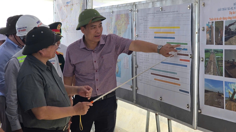Thủ tướng Phạm Minh Ch&iacute;nh: Quyết t&acirc;m cuối năm 2025 ho&agrave;n th&agrave;nh cơ bản cao tốc về C&agrave; Mau- Ảnh 1.