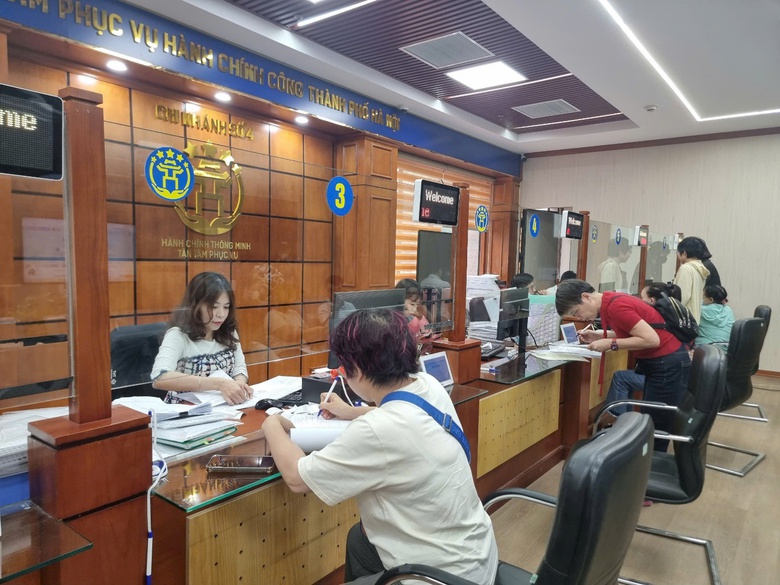 H&agrave; Nội: Gia tăng hồ sơ xin cấp ph&eacute;p x&acirc;y dựng trước thời điểm sắp xếp quận, huyện- Ảnh 1.