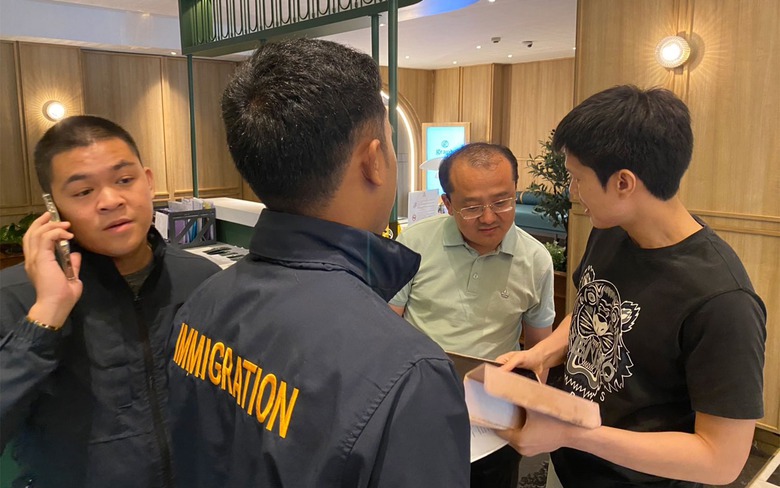 Sập c&ocirc;ng tr&igrave;nh 30 tầng ở Bangkok: Th&aacute;i Lan tạm giữ 1 gi&aacute;m đốc người Trung Quốc