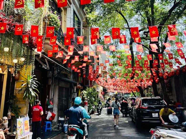 H&agrave; Nội: Nhiều hoạt động &yacute; nghĩa hướng tới Đại lễ 30/4- Ảnh 1.