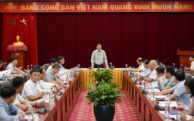 Bộ trưởng Trần Hồng Minh: Tập trung giải ngân vốn 2 tuyến cao tốc tại Cao Bằng, Lạng Sơn- Ảnh 2. Bộ trưởng Trần Hồng Minh: Tập trung giải ngân vốn 2 tuyến cao tốc tại Cao Bằng, Lạng Sơn- Ảnh 2.