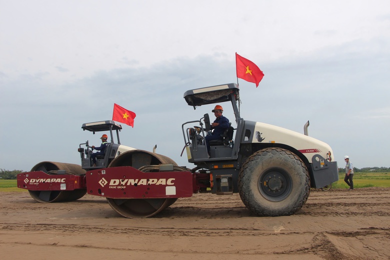 Thủ tướng: Sớm nối th&ocirc;ng cao tốc từ Lạng Sơn đến C&agrave; Mau- Ảnh 5.