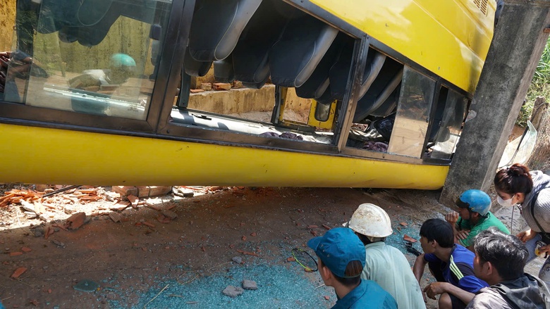 Danh t&iacute;nh c&aacute;c nạn nh&acirc;n trong vụ lật xe chở 20 học sinh tr&ecirc;n QL19 qua Gia Lai- Ảnh 3.