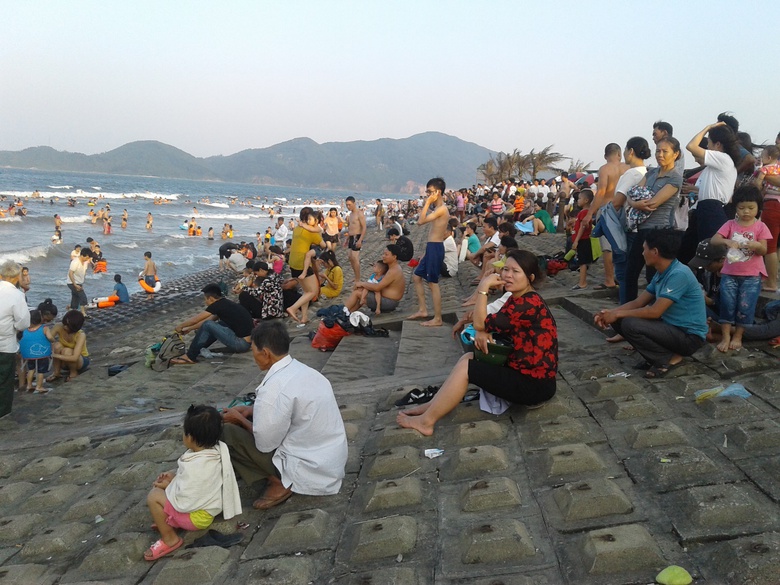 C&aacute;c khu du lịch biển H&agrave; Tĩnh tất bật chỉnh trang hạ tầng sẵn s&agrave;ng đ&oacute;n kh&aacute;ch- Ảnh 2.