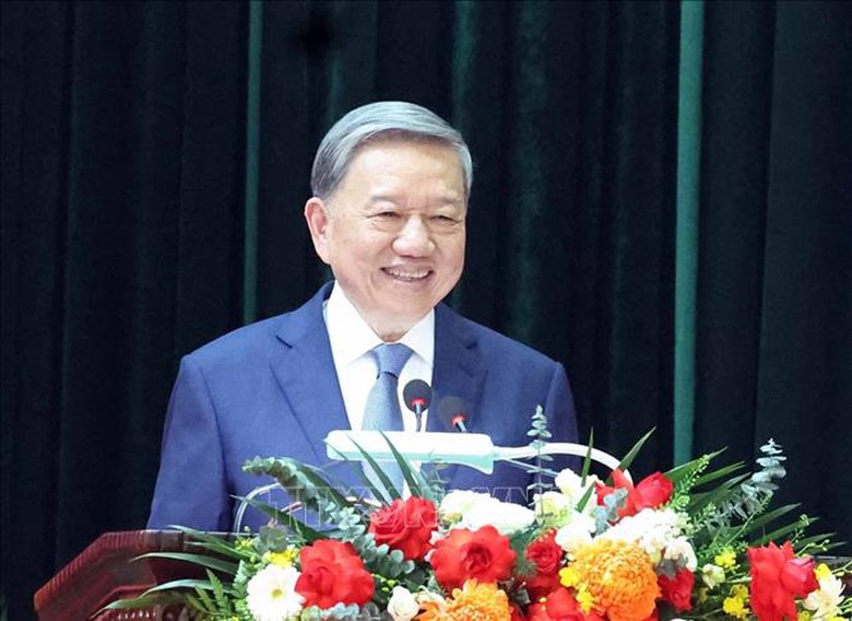 Tổng Bí thư: Binh chủng Tăng thiết giáp phải thực sự xứng đáng là lực lượng đột kích mạnh- Ảnh 1. Tổng Bí thư: Binh chủng Tăng thiết giáp phải thực sự xứng đáng là lực lượng đột kích mạnh- Ảnh 1.