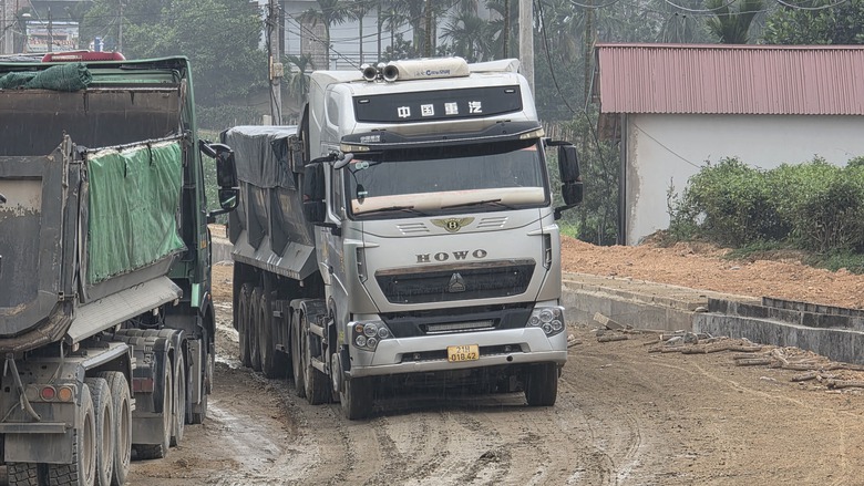 Tăng tốc thi c&ocirc;ng tỉnh lộ 166 nối n&uacute;t giao IC13 cao tốc Nội B&agrave;i - L&agrave;o Cai- Ảnh 9.