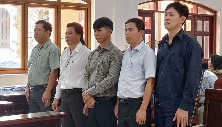 Vụ &aacute;n đất c&ocirc;ng ở Long Th&agrave;nh: Sau khi hủy &aacute;n, nhiều cựu c&aacute;n bộ tiếp tục bị truy tố- Ảnh 1.