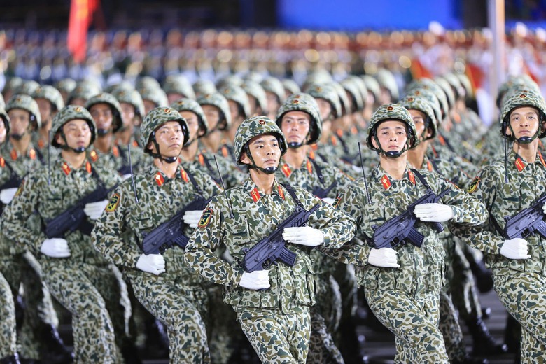 Bảo đảm an ninh trật tự, trấn &aacute;p mạnh c&aacute;c loại tội phạm dịp nghỉ lễ 30/4- Ảnh 1.