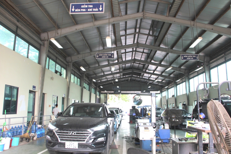 Sớm điều chỉnh gi&aacute; dịch vụ chứng nhận cơ sở bảo dưỡng &ocirc; t&ocirc;- Ảnh 2.