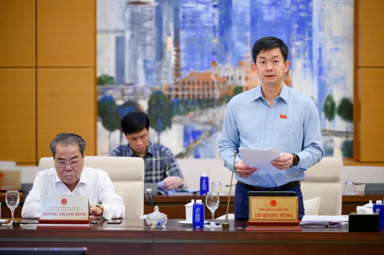 Kh&ocirc;ng r&uacute;t gọn quy tr&igrave;nh li&ecirc;n quan c&ocirc;ng t&aacute;c nh&acirc;n sự thuộc thẩm quyền của Quốc hội- Ảnh 1.