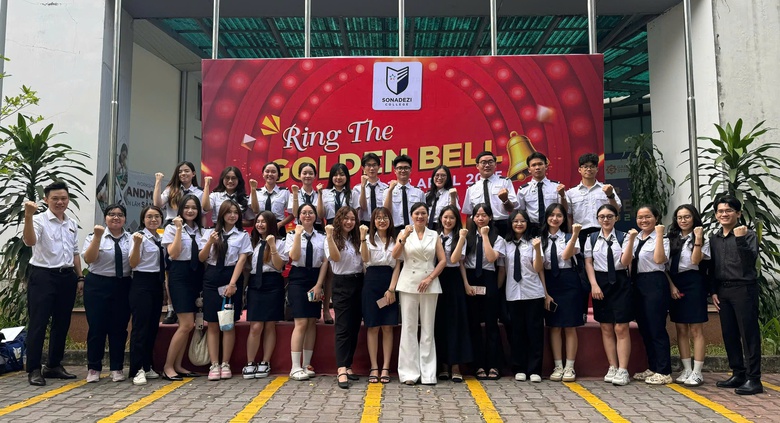 Tự h&agrave;o VAA: L&ecirc; Thanh Thi&ecirc;n xuất sắc gi&agrave;nh ng&ocirc;i qu&aacute;n qu&acirc;n "Rung chu&ocirc;ng v&agrave;ng 2025"- Ảnh 5.