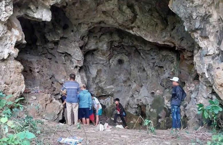 Vụ phát hiện xương người trong hang động: Bước đầu xác định có 18 hộp sọ- Ảnh 1. Vụ phát hiện xương người trong hang động: Bước đầu xác định có 18 hộp sọ- Ảnh 1.