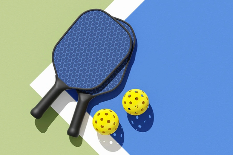 Người đ&agrave;n &ocirc;ng ở H&agrave; Tĩnh ng&atilde; quỵ, tử vong khi chơi Pickleball- Ảnh 1.
