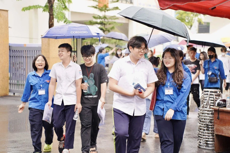 Hơn 1 triệu th&iacute; sinh sẵn s&agrave;ng thi tốt nghiệp THPT 2025- Ảnh 1.