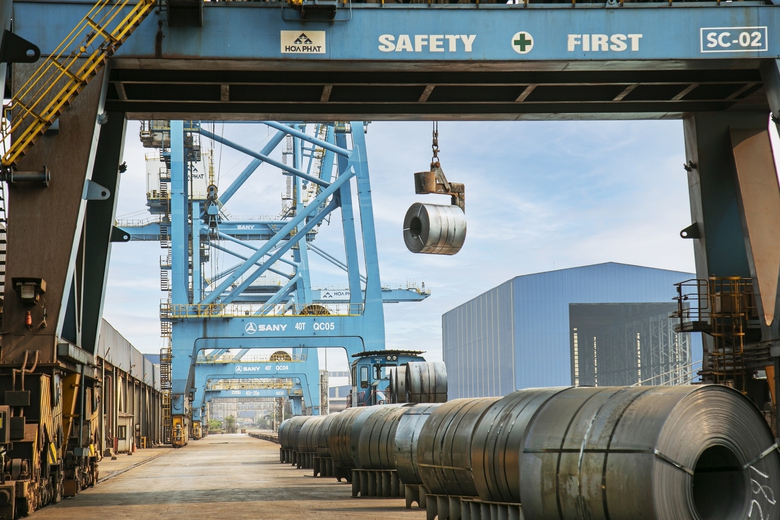 H&ograve;a Ph&aacute;t nộp ng&acirc;n s&aacute;ch 7.100 tỷ đồng trong 6 th&aacute;ng đầu năm 2025- Ảnh 1.