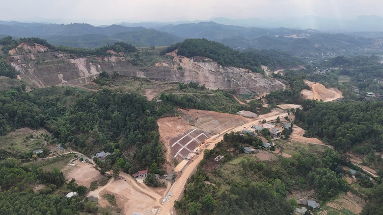 Vì sao 7km đường tránh TP Cao Bằng 19 năm thi công chưa hoàn thành?- Ảnh 4. Vì sao 7km đường tránh TP Cao Bằng 19 năm thi công chưa hoàn thành?- Ảnh 4.
