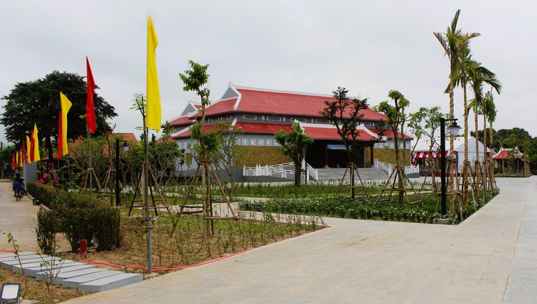 Ngắm c&ocirc;ng tr&igrave;nh t&ocirc;n tạo Khu lưu niệm Tổng B&iacute; thư L&ecirc; Duẩn kh&aacute;nh th&agrave;nh v&agrave;o dịp lễ 30/4- Ảnh 2.