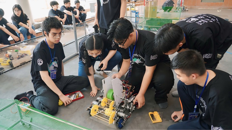 GART Expo 2025: S&acirc;n chơi Robotics d&agrave;nh cho giới trẻ y&ecirc;u c&ocirc;ng nghệ- Ảnh 1.