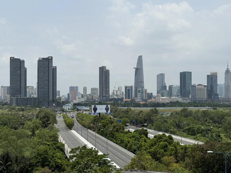 TP.HCM công bố 50 công trình xây dựng tiêu biểu chào mừng dịp 30/4- Ảnh 1. TP.HCM công bố 50 công trình xây dựng tiêu biểu chào mừng dịp 30/4- Ảnh 1.