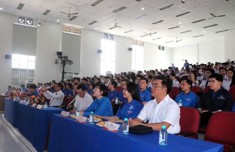 Tuổi trẻ ng&agrave;nh X&acirc;y dựng h&agrave;nh động tr&aacute;ch nhiệm v&igrave; tương lai đất nước- Ảnh 3.