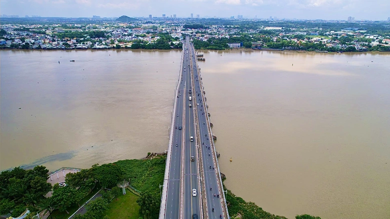 S&aacute;p nhập B&igrave;nh Phước với Đồng Nai, c&aacute;n bộ đi lại thế n&agrave;o?- Ảnh 3.